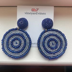 💙🆕 Vineyard Vines Beaded Medallion Earrings💙🆕